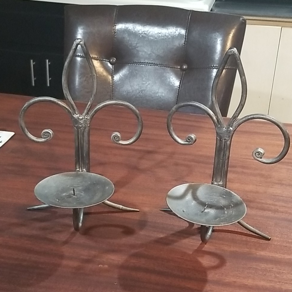 Set of candle holders